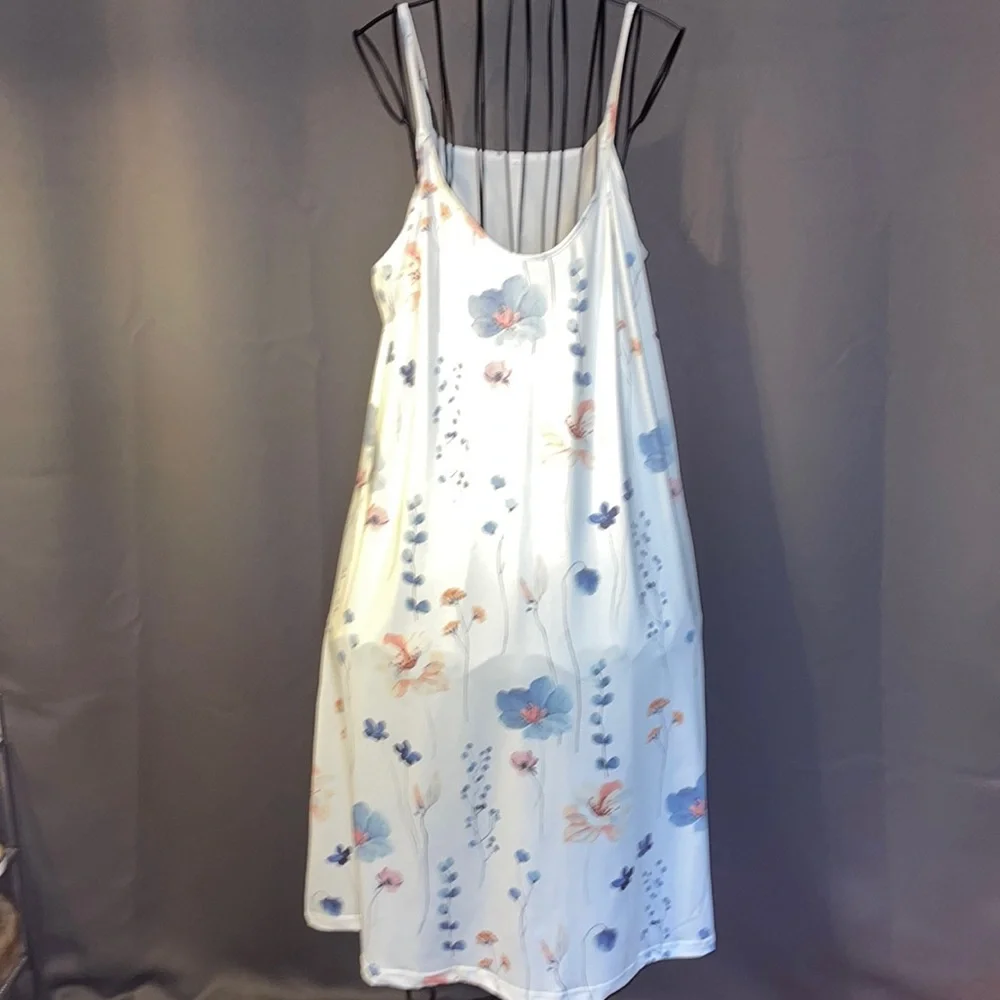 NWOT. Woman’s spaghetti strap dress size XXL. - Picture 1 of 5